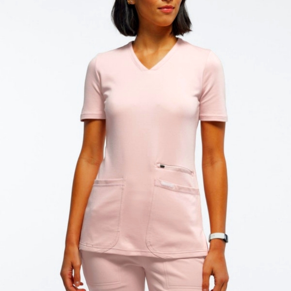 Jaannu scrub top